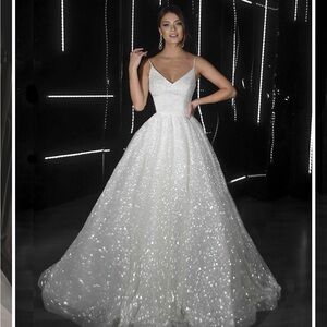 Olivia Bottega Sparkling Bridal Gown